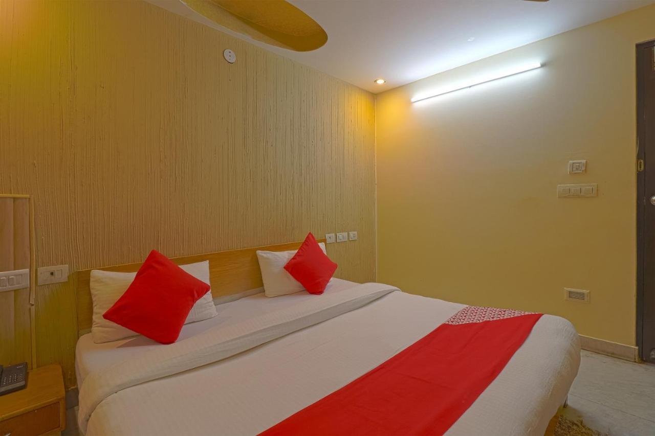 Oyo 834 Shree Balaji Hotel ฟารีดาบัด ภายนอก รูปภาพ