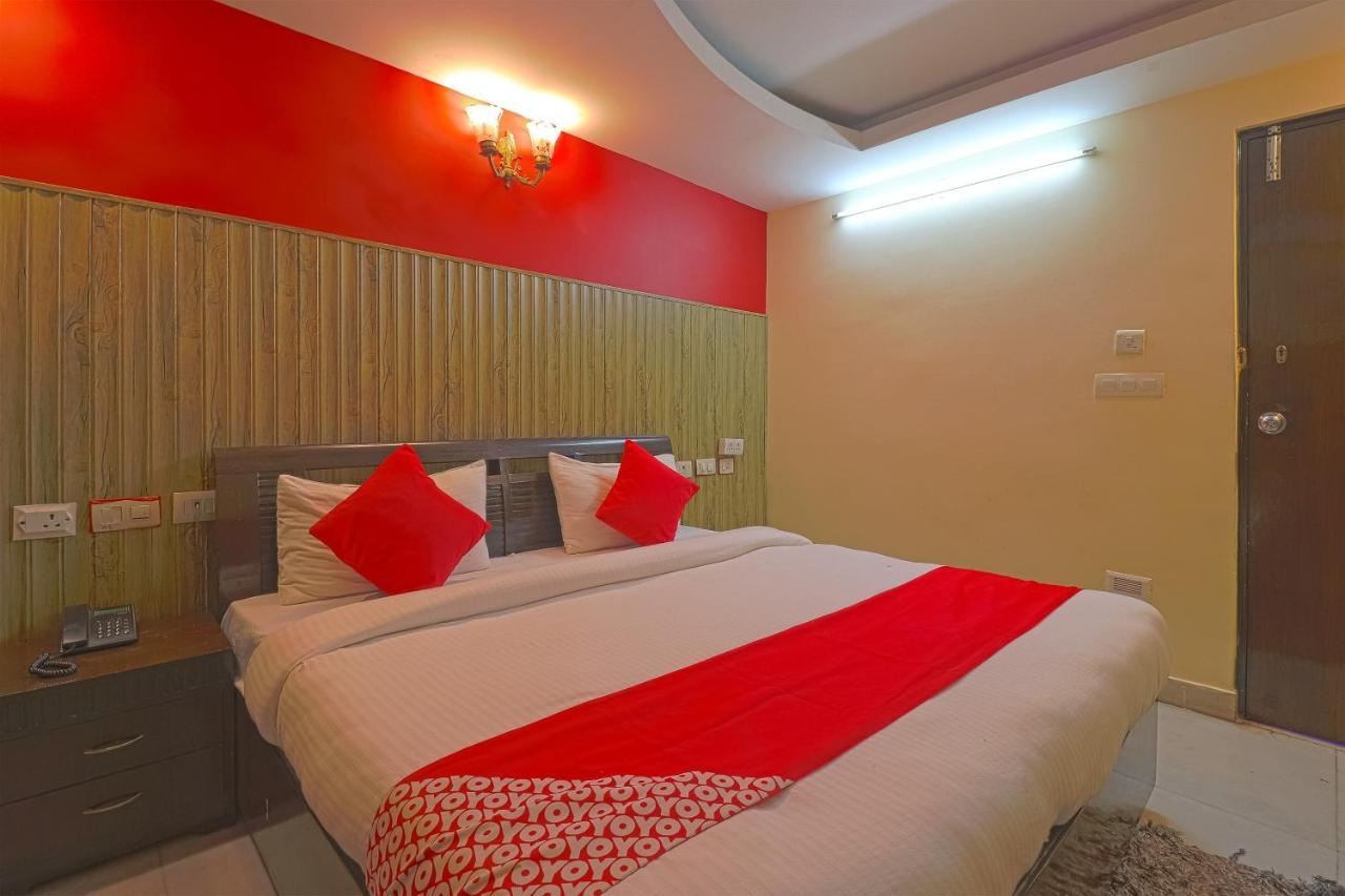 Oyo 834 Shree Balaji Hotel ฟารีดาบัด ภายนอก รูปภาพ